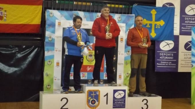 JOSÉ VÁZQUEZ DEL SOL MEDALLA DE BRONCE EN EL VIII CAMPEONATO DE ESPAÑA DE ARCO TRADICIONAL Y DESNUDO